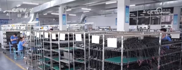 訂單“暴漲”下的中國(guó)外貿(mào)新篇章 汽車零配件行業(yè)迎來(lái)美國(guó)客商“催單潮”